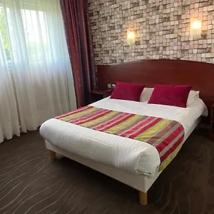 ** Hotel Logis Fontaine France